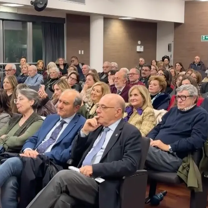 Prevenzione, sicurezza urbana e salute del cuore: a Corigliano Rossano istituzioni e sanitari a confronto con gli studenti\u00A0\n