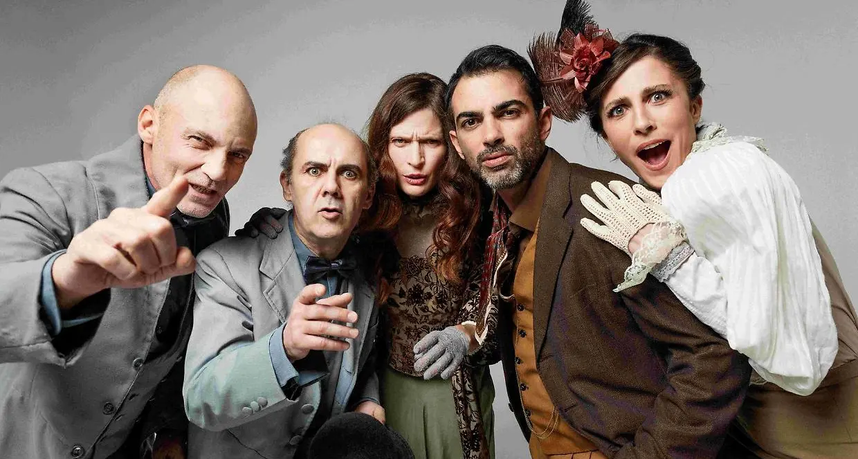 “Uno, Nessuno, Centomila” compie cento anni e arriva in Calabria con Reggiani e Jane Alexander\n