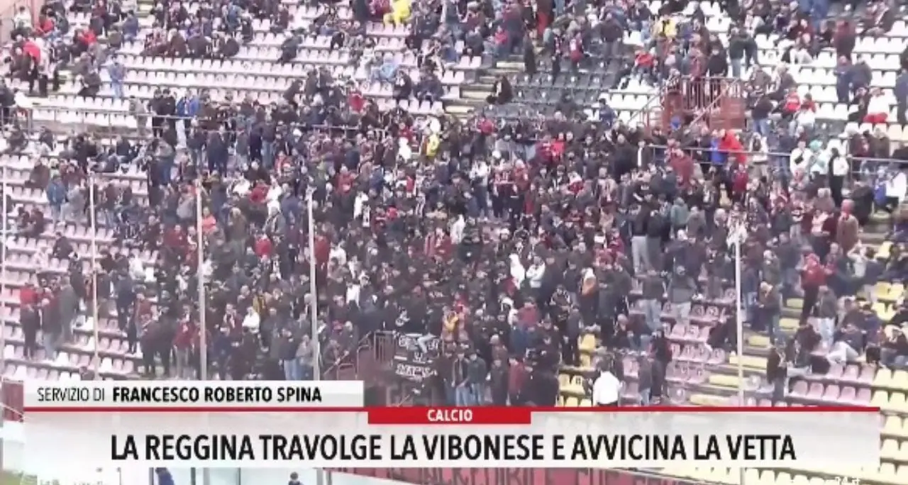 La Reggina travolge la Vibonese e avvicina la vetta
