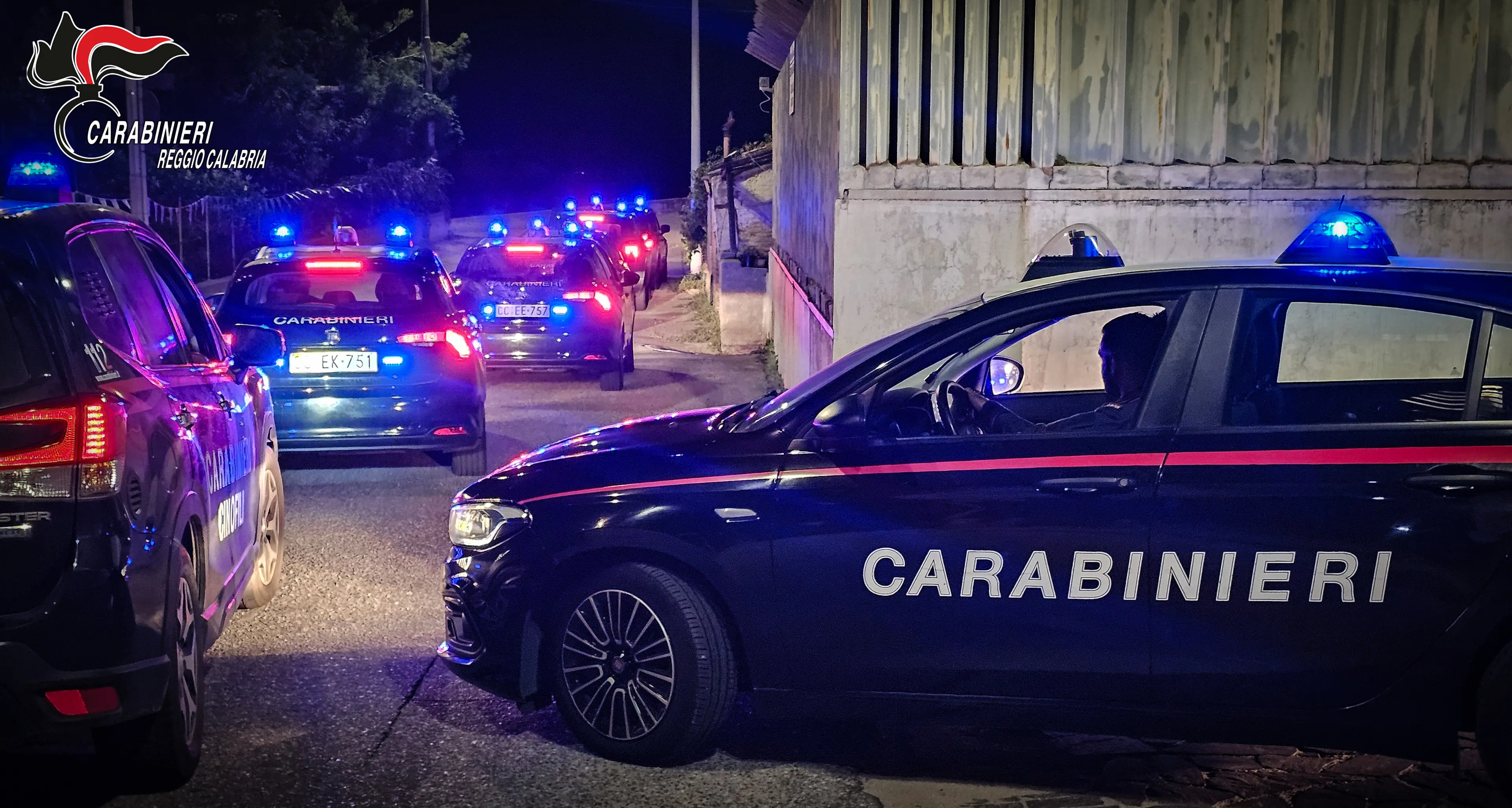 Rubavano auto per smontarle e rivendere i pezzi o ricattare i proprietari: 17 arresti ad Arghillà\u00A0\n