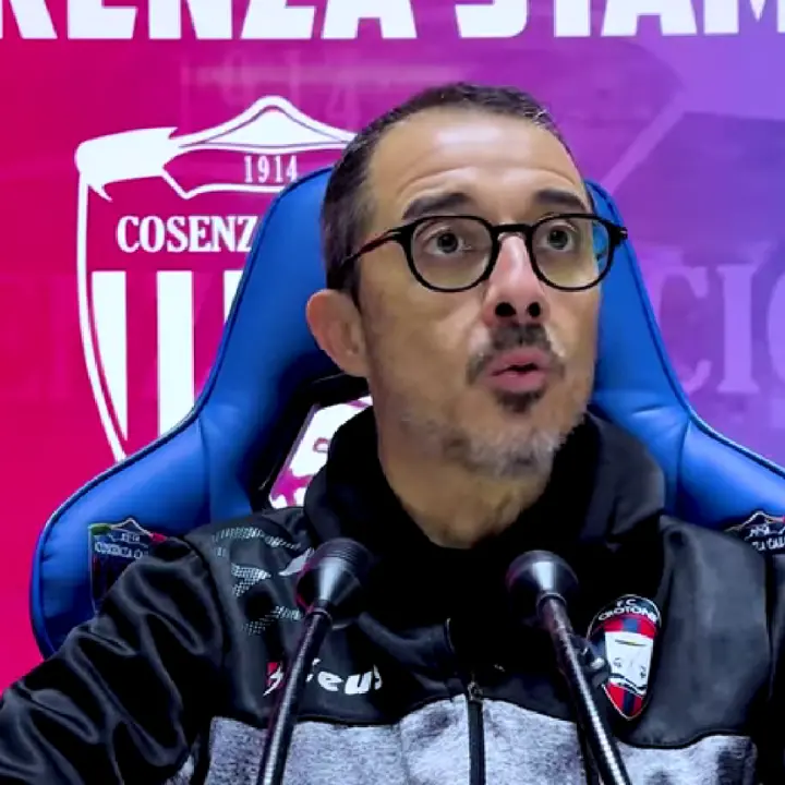 Cosenza-Crotone 0-2, Longo esalta il carattere:\u00A0«Abbiamo ritrovato cattiveria e voglia»\n