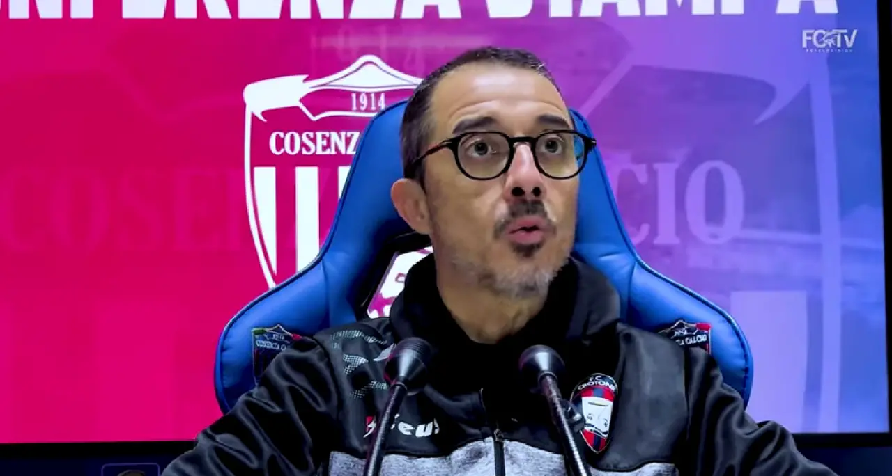 Cosenza-Crotone 0-2, Longo esalta il carattere:\u00A0«Abbiamo ritrovato cattiveria e voglia»\n