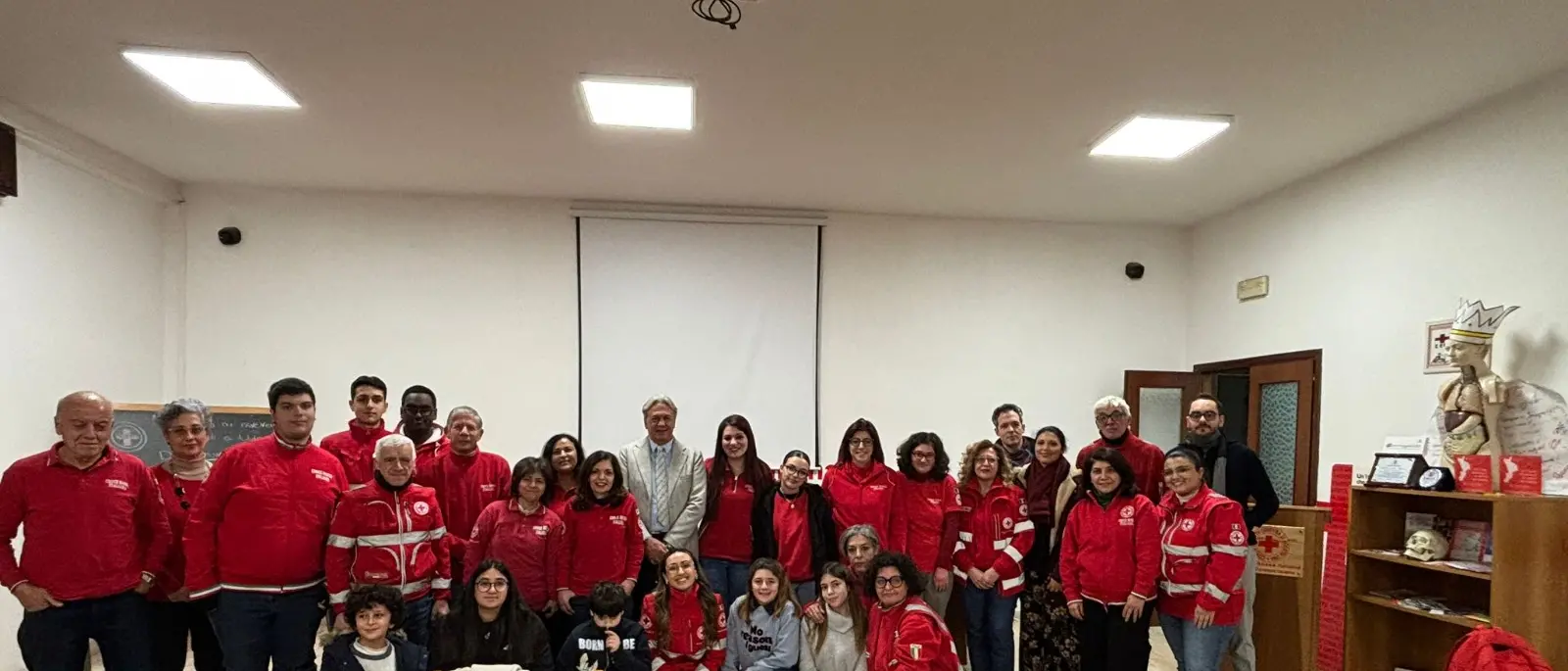 \u00A0\u00A0La Croce Rossa di Reggio apre uno spazio di ascolto e responsabilità condivisa per famiglie e ragazzi\n