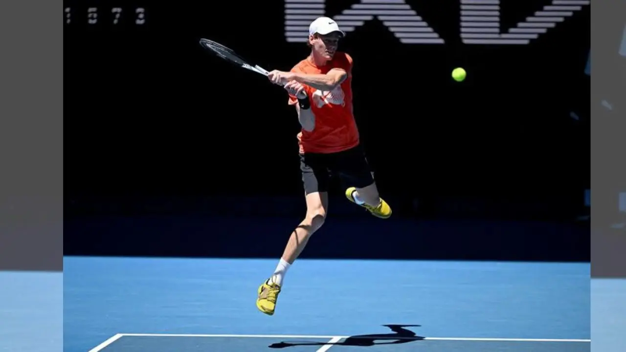 Tennis, Sinner accede al secondo turno\u00A0degli Australian Open: Gaston si ritira al terzo set