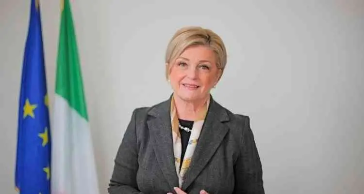 Pmi, la ministra Calderone: «Competenza e dialogo per il futuro del lavoro metalmeccanico»\n