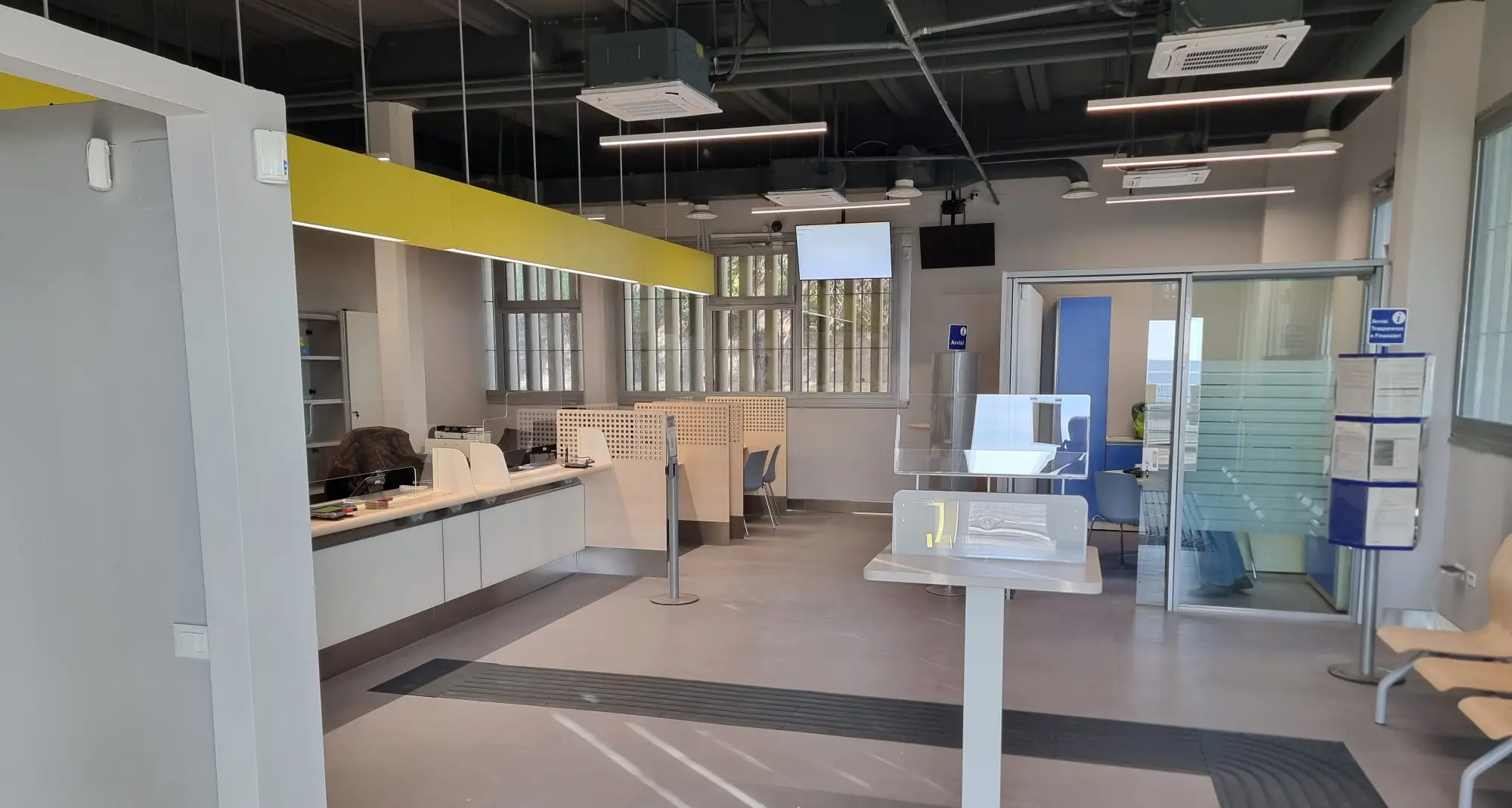 Belvedere marittimo, di nuovo operativo lo sportello postale “Polis” della frazione marina\n