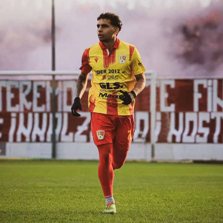 Verso Vibonese-Sambiase, un derby nel derby per Cosmano: «Dispiace vederli in difficoltà ma si risolleveranno»\n