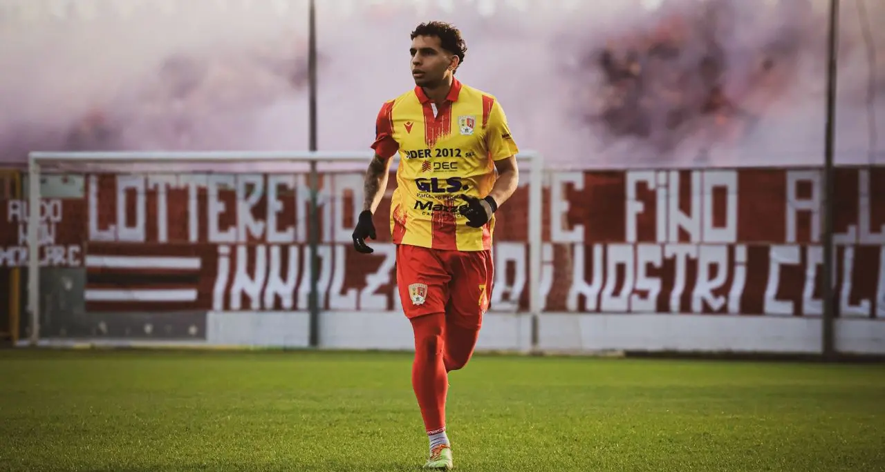 Verso Vibonese-Sambiase, un derby nel derby per Cosmano: «Dispiace vederli in difficoltà ma si risolleveranno»\n