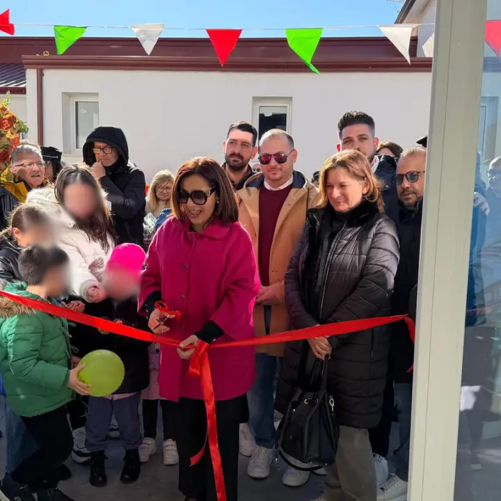 Isola Capo Rizzuto, inaugurato il Polo d’infanzia finanziato con 1,4\u00A0milioni del Pnrr e che ospiterà 50 bambini\n