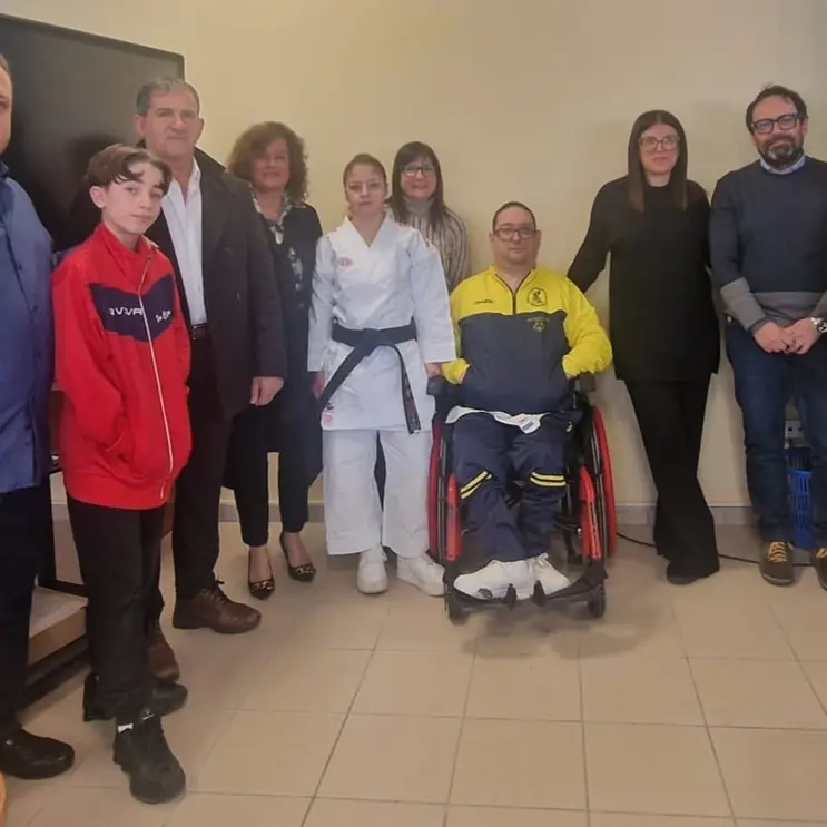 Saline Ioniche, la scuola secondaria di I grado ospita l’incontro \"Equilibrio tra corpo, mente e salute”\n