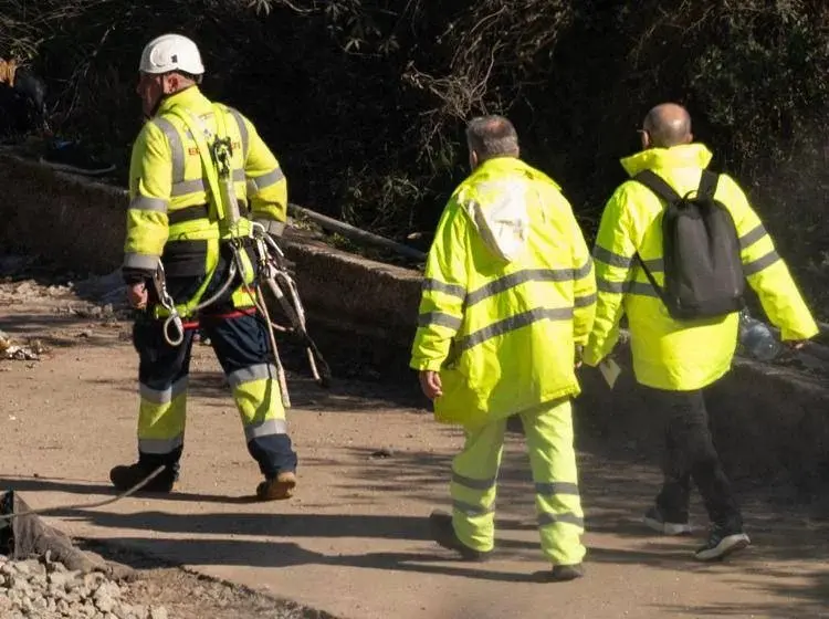 Spagna, deraglia un altro treno: morto il macchinista, almeno 30 feriti\n