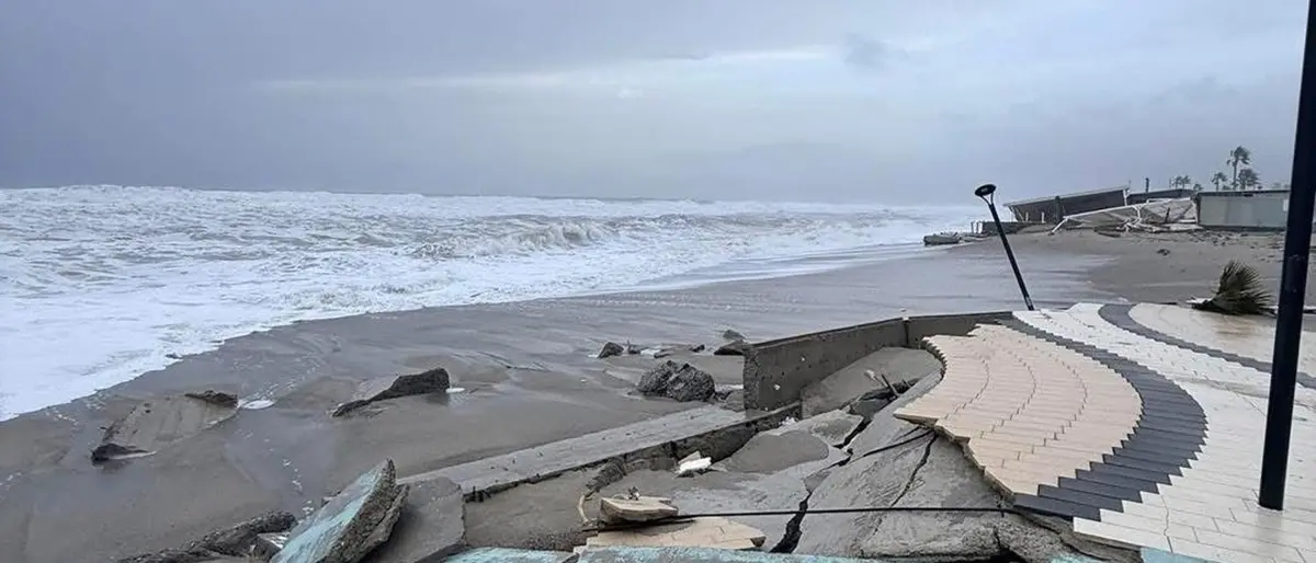 Forti mareggiate e maltempo, ecco\u00A0la devastazione del ciclone Harry - Gallery\n