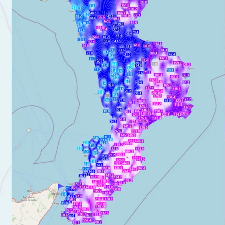 In Calabria in quattro giorni ha piovuto la metà di quanto piove in un anno. Ecco le zone più colpite\n