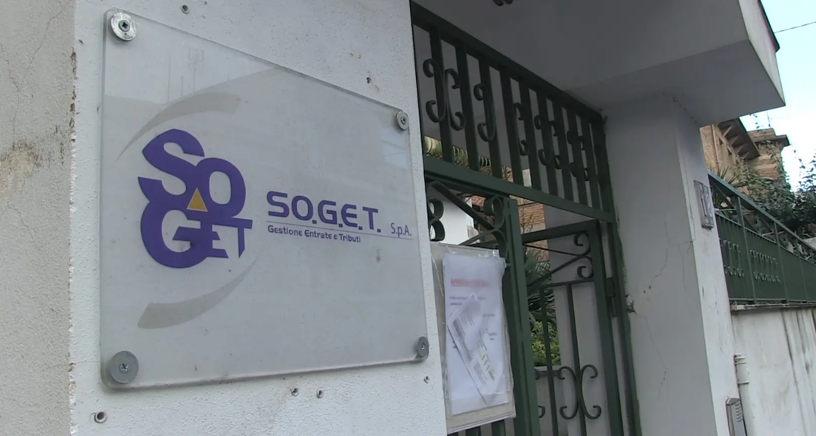 Code infinite e maxi bollette errate, il Comune di Vibo sanziona e diffida Soget che corre ai ripari\n