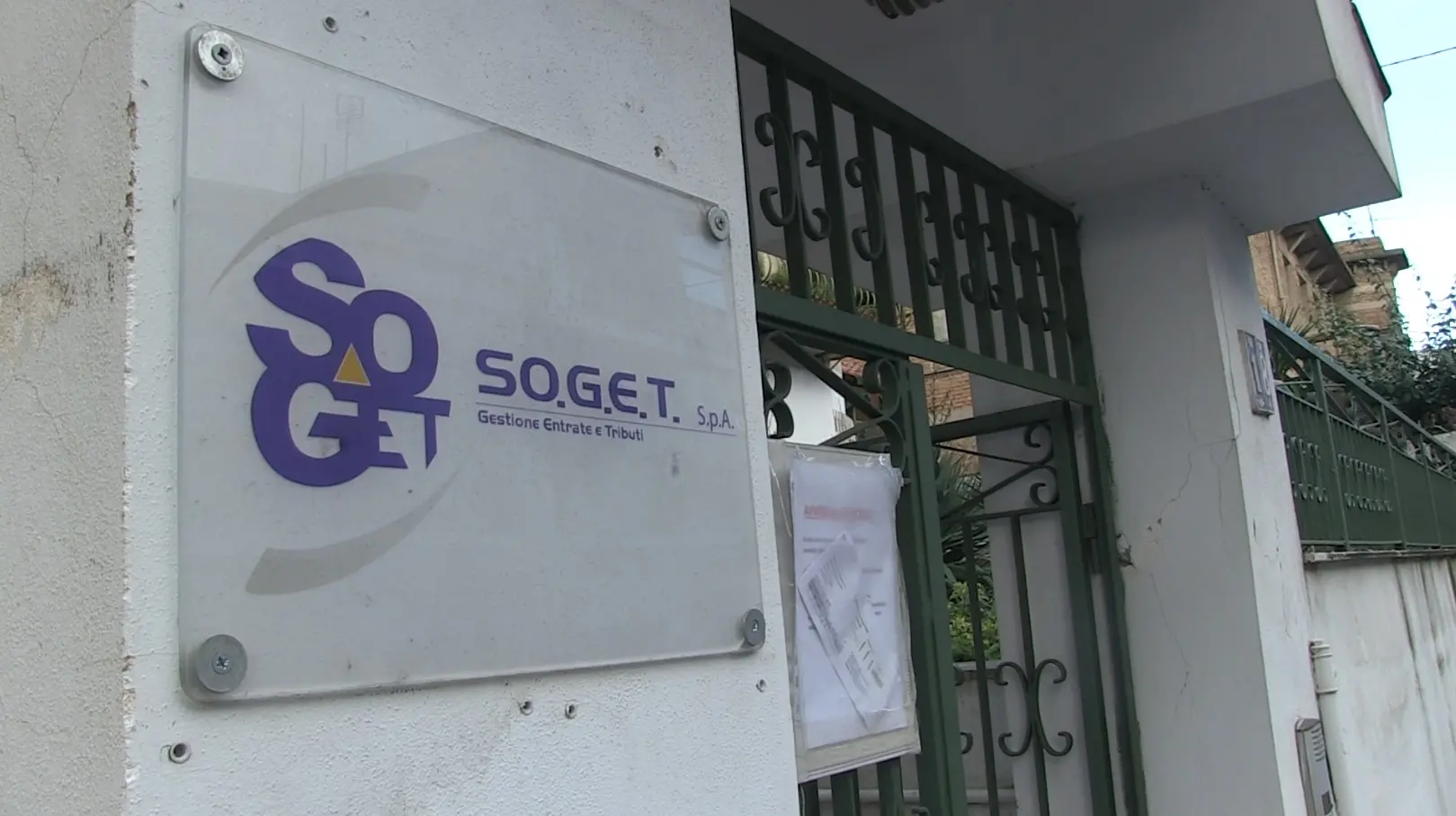 Code infinite e maxi bollette errate, il Comune di Vibo sanziona e diffida Soget che corre ai ripari\n