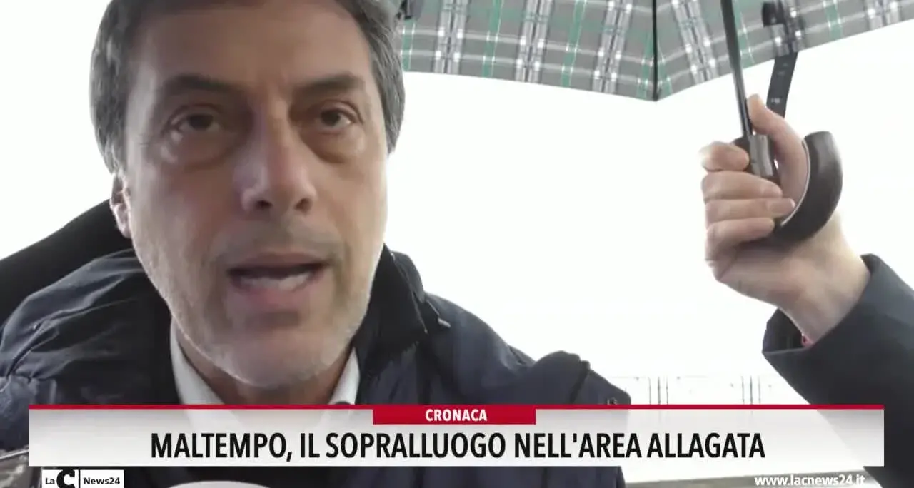 Maltempo, il sopralluogo nell'area allagata