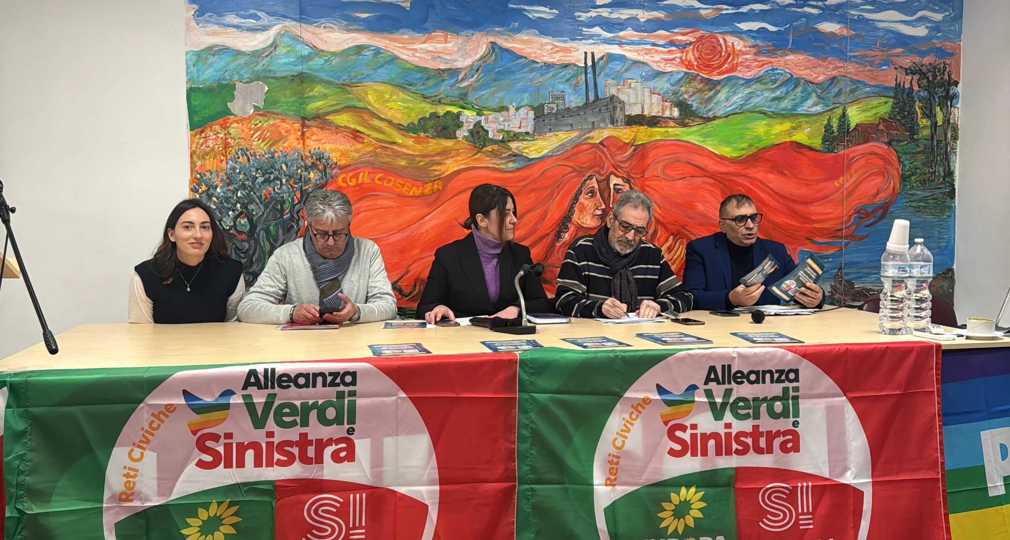 Avs: «Alla Calabria non basta il piano di rientro, serve lo Stato di emergenza della Sanità»\n