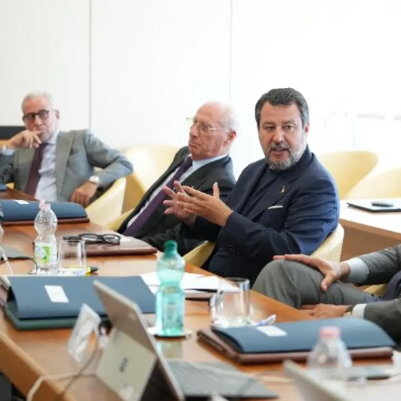 Ponte sullo Stretto, Salvini: «Lavoriamo alle richieste della Corte dei conti, l’obiettivo è l’inizio dei lavori»\n