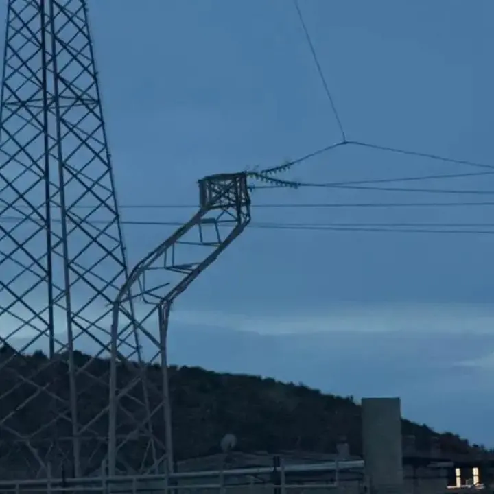 Ciclone Harry, cede un traliccio a Buonvicino\n