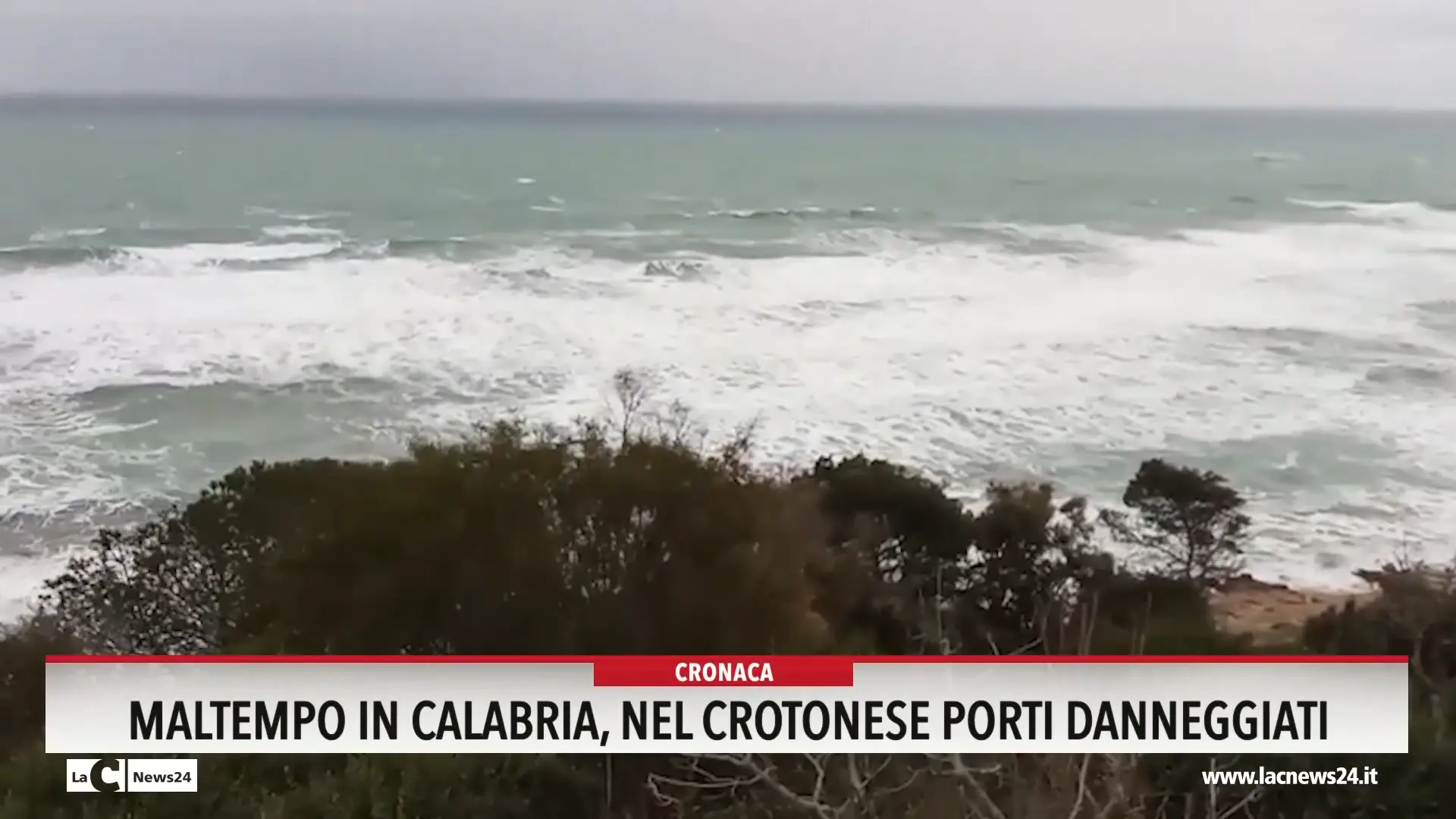 Maltempo in Calabria, nel Crotonese porti dannegiati