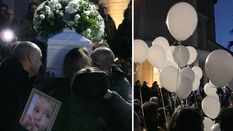 Vibo dice addio alla piccola Clara: chiesa gremita ai funerali della bimba di due anni soffocata da un pezzetto di wurstel\n