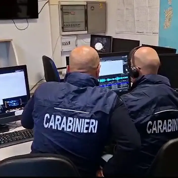 Blitz antidroga tra Macerata e Cosenza: 60 carabinieri in azione per stroncare vasto\u00A0traffico di stupefacenti\n