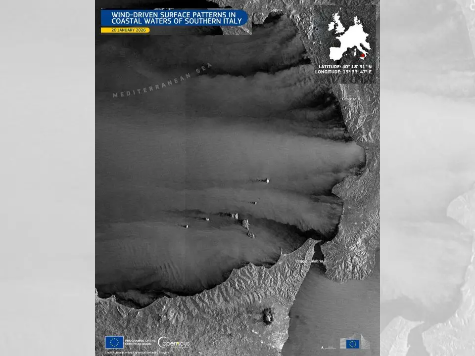 Il graffio della tempesta Harry visto dallo spazio: i satelliti raccontano la furia del vento sulla Calabria