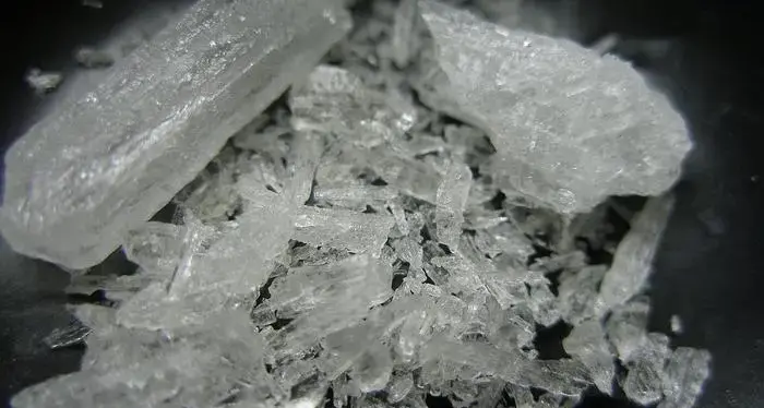 Shaboo, la metanfetamina che distrugge il cervello e ti riduce una larva: l’allarme dopo il sequestro a Montalto Uffugo\n