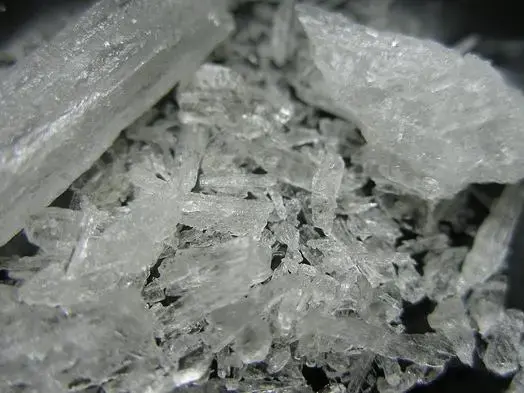 Shaboo, cos’è la metanfetamina che distrugge il cervello e ti riduce una larva. L’allarme dopo il sequestro a Montalto