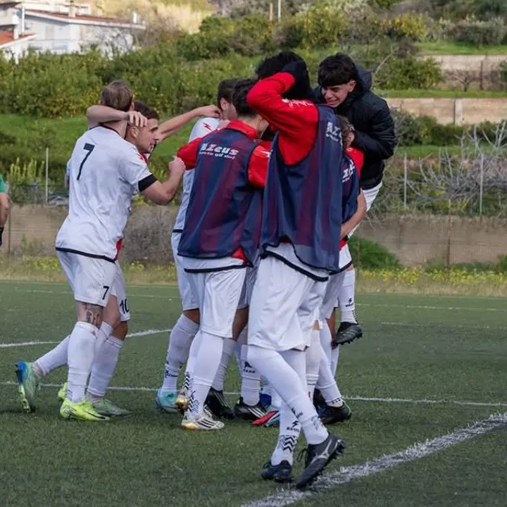 Eccellenza, il diciottesimo turno: il Trebisacce sfida Db Rossoblù Luzzi, derby Reggioravagnese-Bocale\n