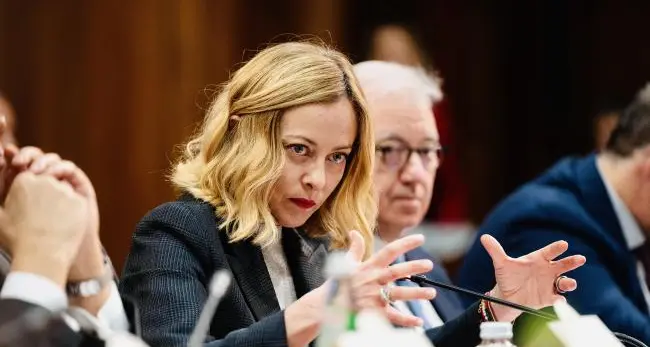 Sicurezza e difesa, ok del Consiglio dei ministri all’accordo di cooperazione con gli Emirati Arabi\n