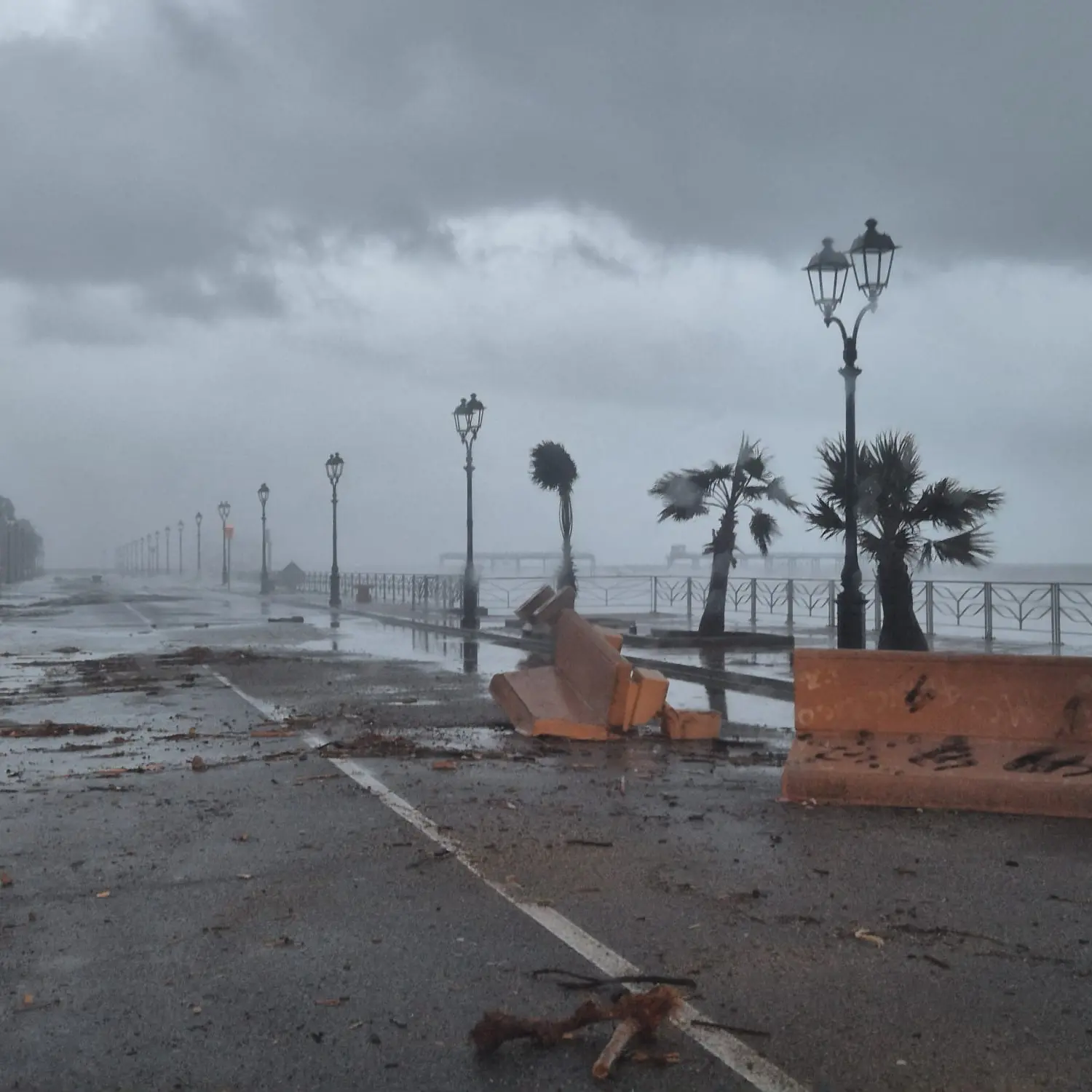 Ciclone Harry, Titengostretto: «Fuori luogo parlare del Ponte mentre i territori contano i danni»\n
