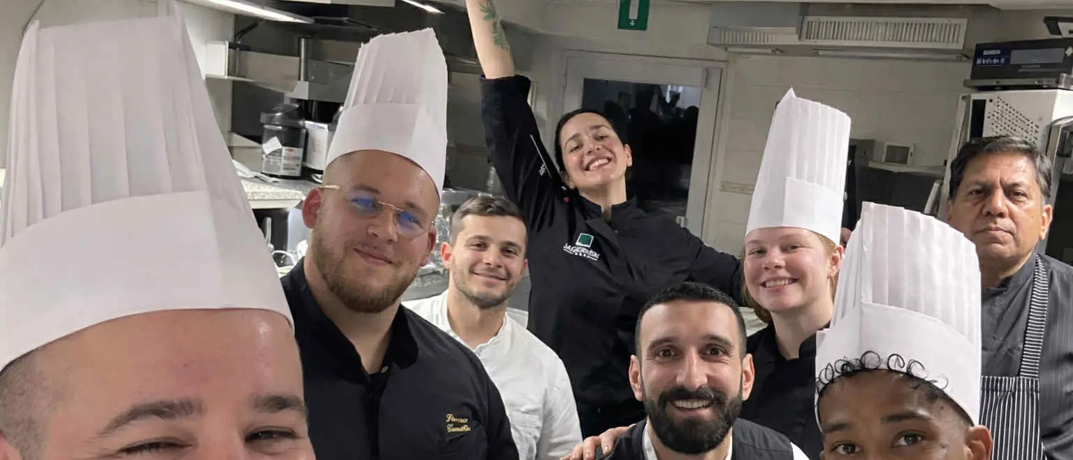 Il “pane cu cuccu” di Stefanaconi nel menù stellato: l’intuizione dello chef Fiorenzo Camillò conquista la Val Gardena\n