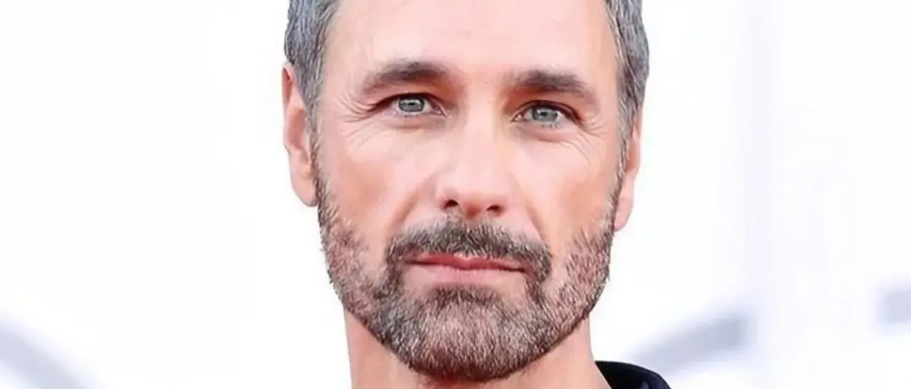 Fabriella Group sceglie Raoul Bova come testimonial di acqua Fabrizia\n