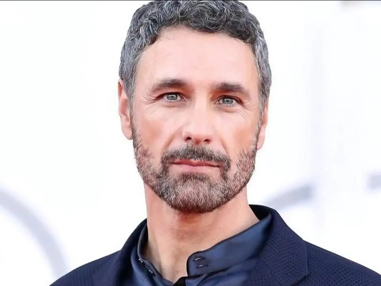 Fabriella Group sceglie Raoul Bova come testimonial di acqua Fabrizia