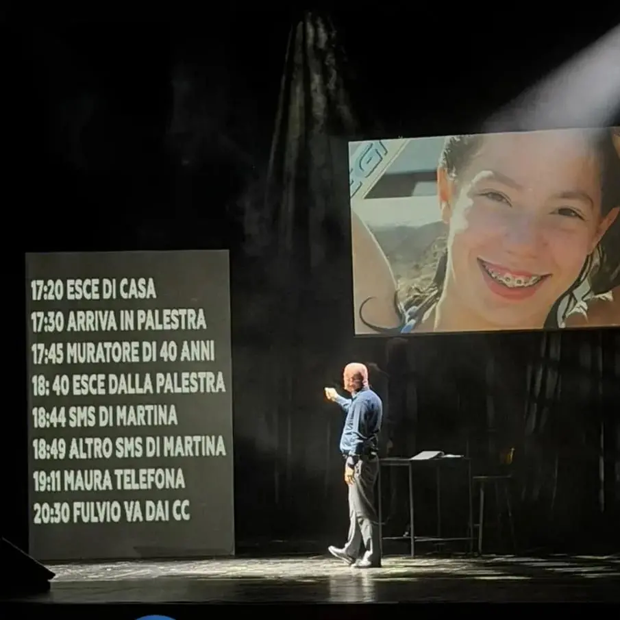 Rende, Gianluigi Nuzzi racconta “La fabbrica degli innocenti”