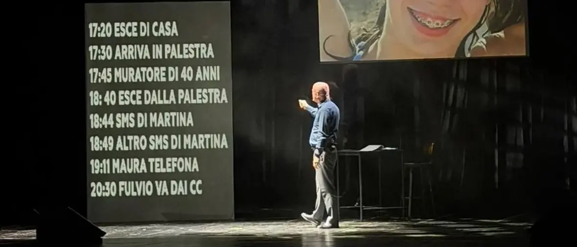 La fabbrica degli innocenti,\u00A0Gianluigi Nuzzi in Calabria con il suo racconto “crime” dei più eclatanti casi italiani\n