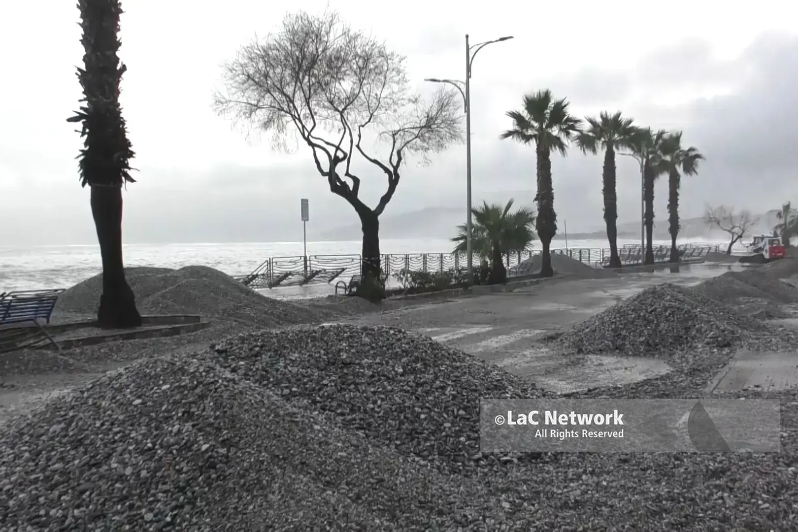 Ciclone Harry, la richiesta di Parisi, Donato e Veraldi al Comune: «Subito una moratoria su tasse e tributi per i cittadini colpiti»\n