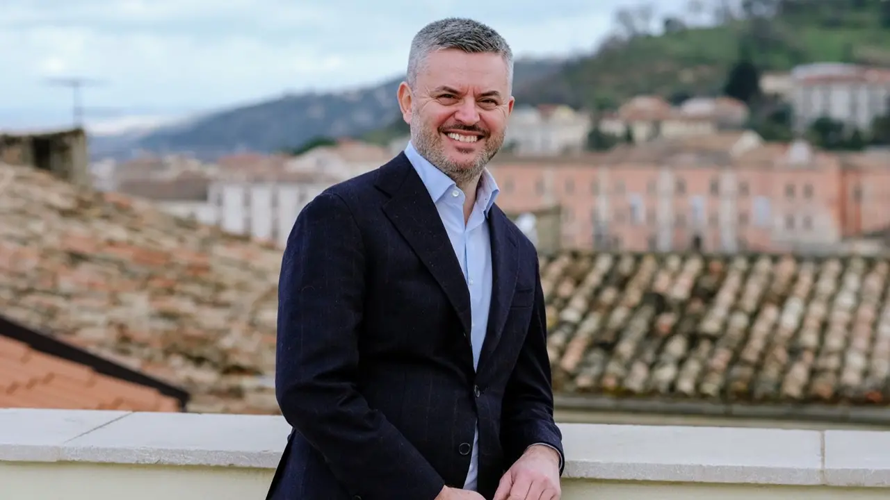 Mancini (indagato per diffamazione) annuncia la sua candidatura a sindaco di Cosenza\n