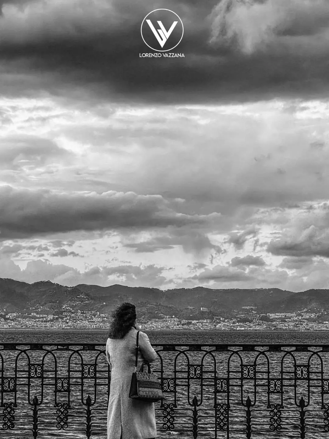 Tra i pensieri e il mare\n