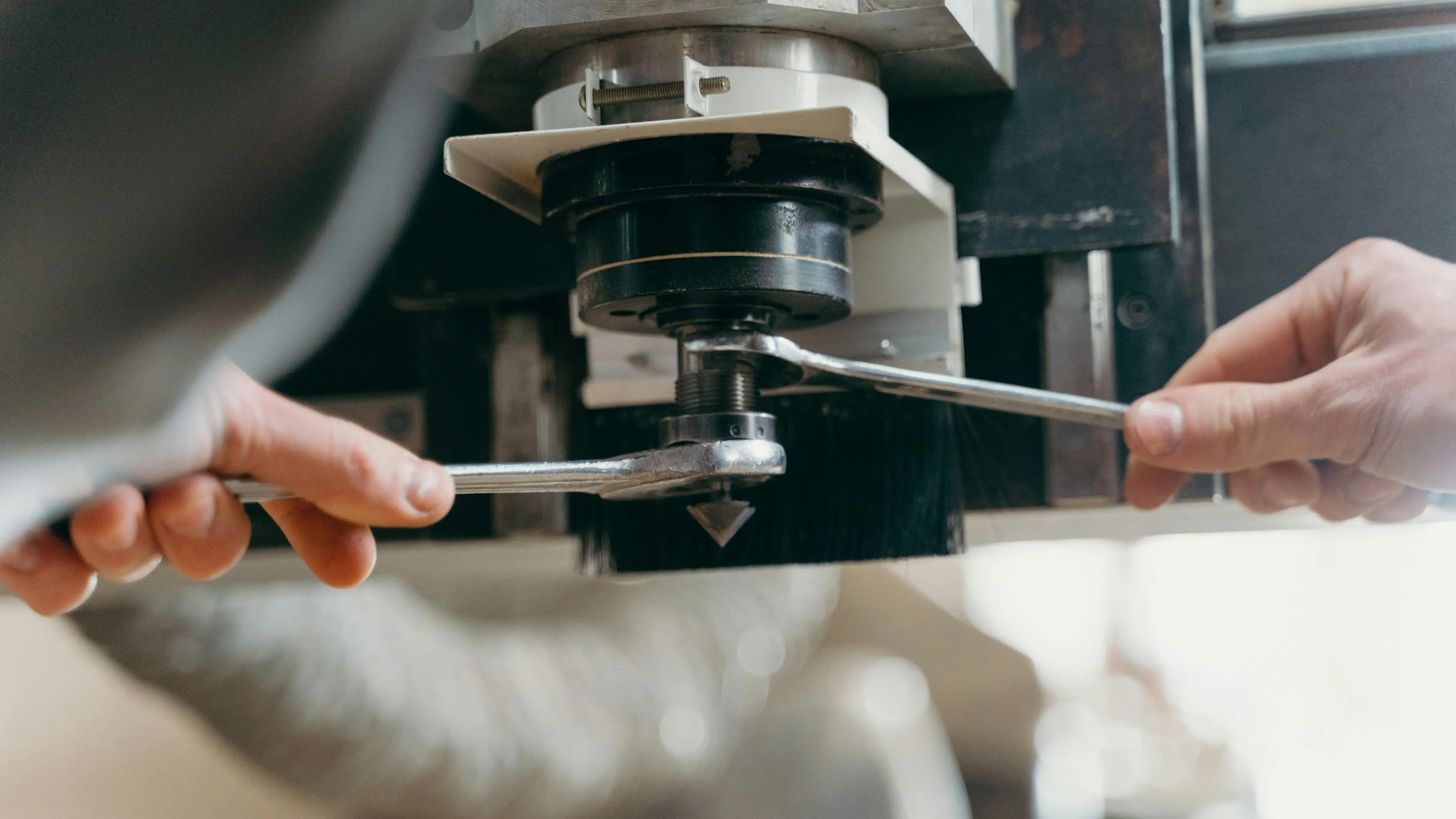 Meno giovani nelle imprese, meno innovazione: in Calabria quasi il 30% dei lavoratori privati ha più di 50 anni\n