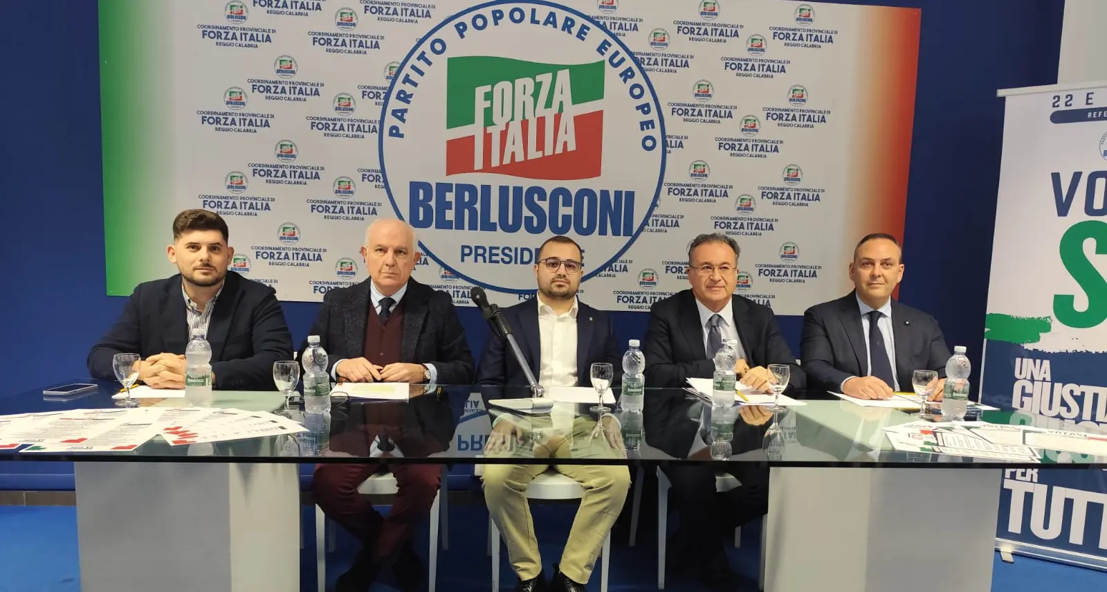 Nasce il Comitato azzurro “per il si” alla Riforma: «È solo una nuova veste architettonica a ciò che c’è già»\n