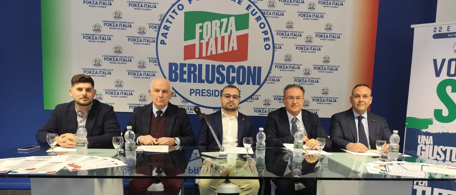 Nasce il Comitato azzurro “per il si” alla Riforma: «È solo una nuova veste architettonica a ciò che c’è già»\n