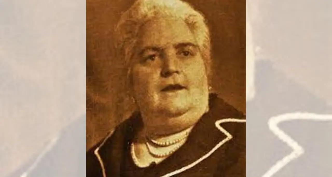 Le visioni di Palmira Scalise, la poetessa veggente simbolo della Calabria contadina che emigra altrove\n