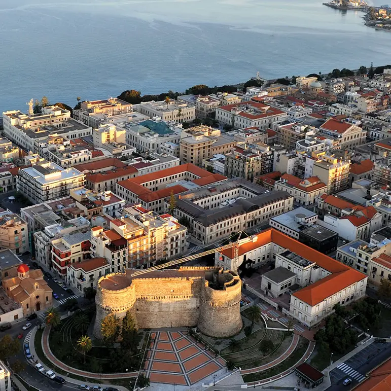 Verso le Comunali di Reggio, nel centrosinistra le primarie sono ancora un miraggio