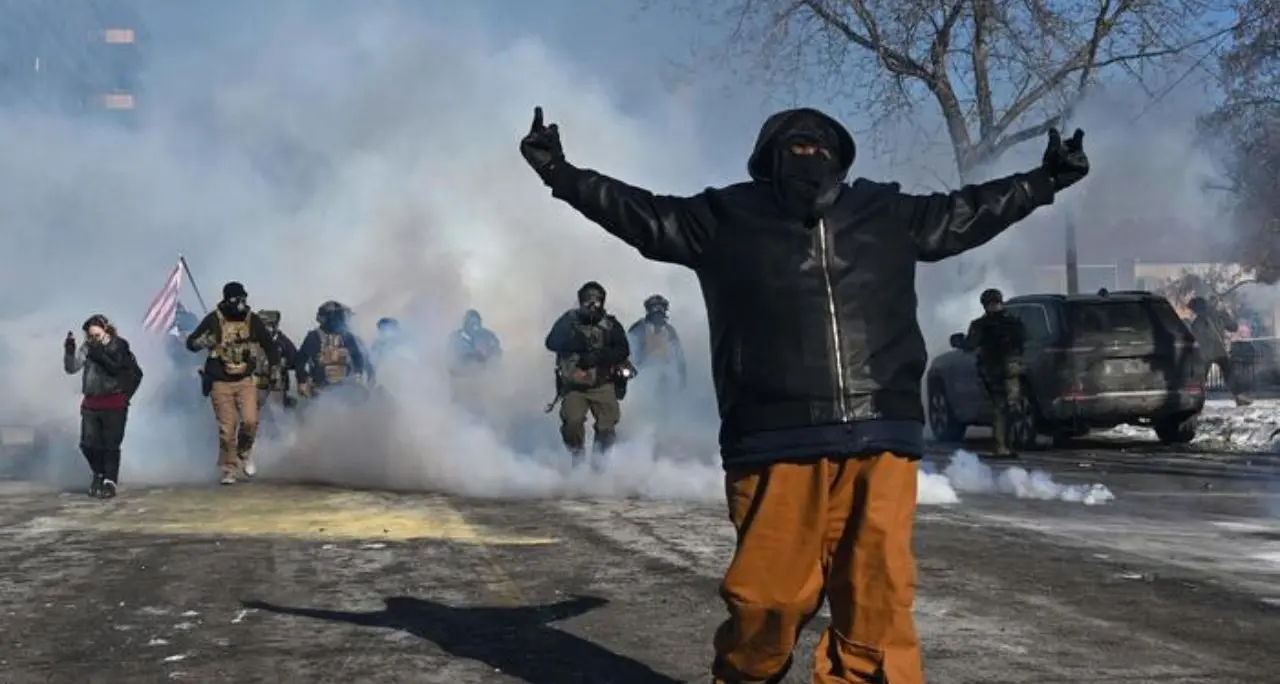 Stati Uniti a rischio caos:\u00A0le proteste contro l’Ice esplodono in tutta l’America