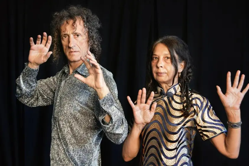 Metadietro, al Politeama di Catanzaro l’ironia e l’irriverenza del duo Rezza-Mastrella\n