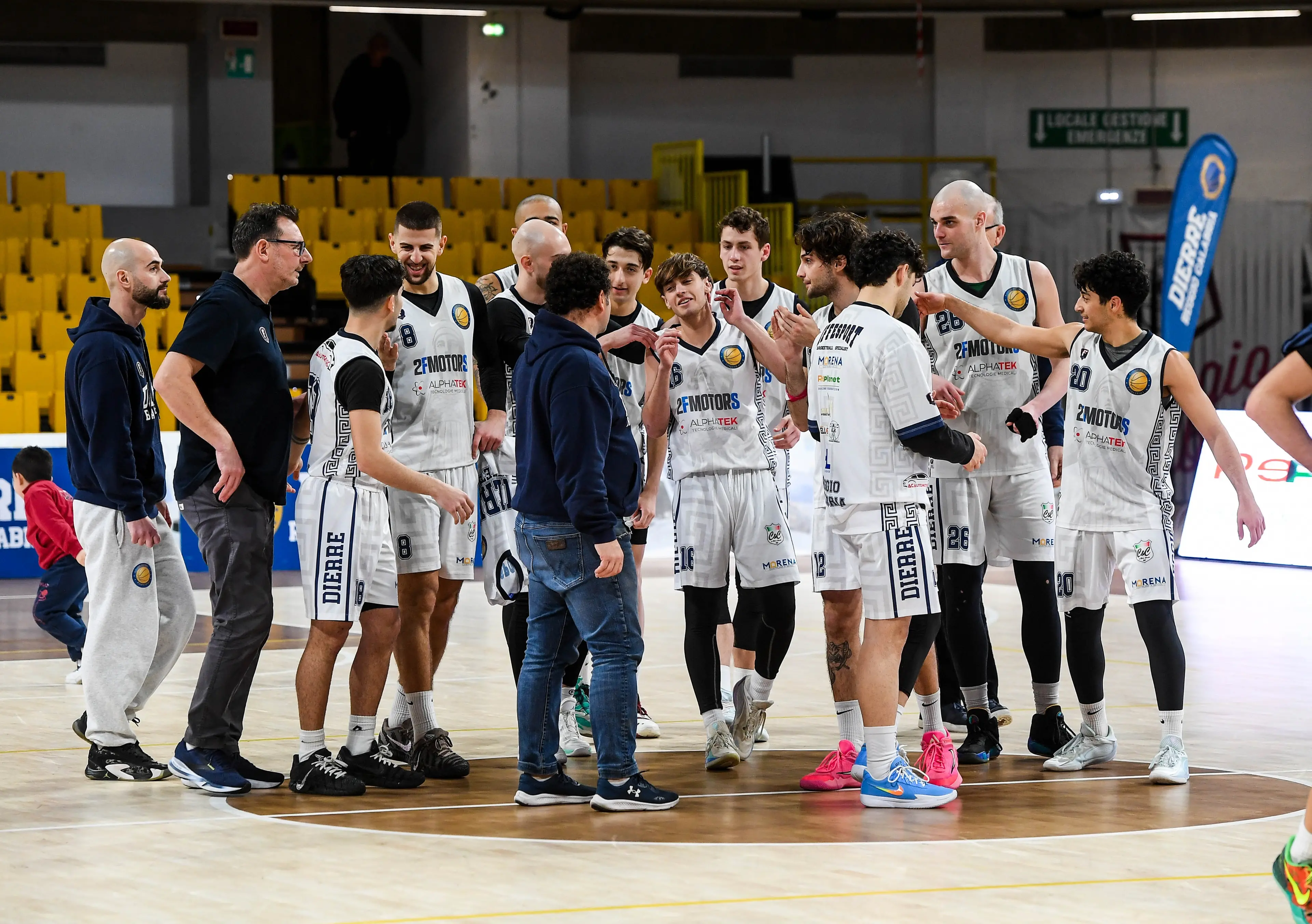 Dierre travolgente al PalaCalafiore, dominio totale e riscatto servito: la Svincolati Academy cede sotto i colpi dei biancoblù\n