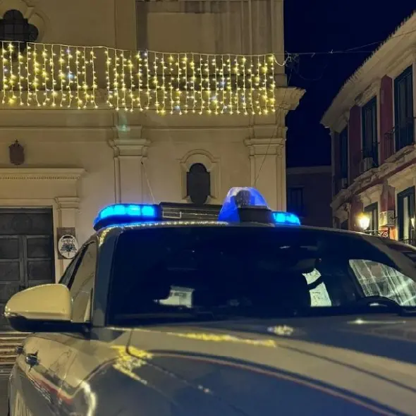 Crotone, per motivi sentimentali cerca di uccidere un uomo: arrestato per tentato omicidio\n