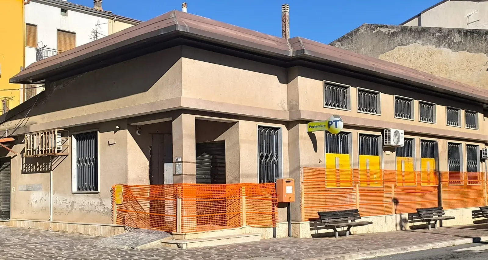 Ufficio Postale di Lauropoli, prime misure dopo la chiusura. Il Sindaco Iacobini: «Segnale positivo, ma non basta»\n